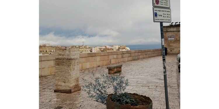 Installata in via Duomo opera dell'artista Andrea Roggi