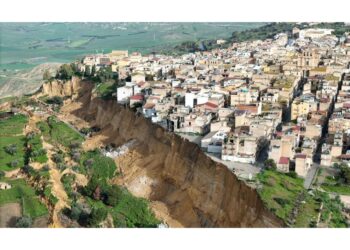 Esami sui luoghi del cedimento