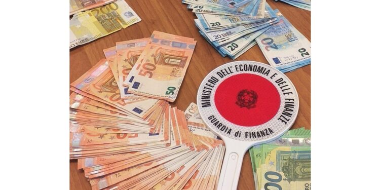 La Guardia di Finanza di Brescia indaga nove persone e tre società