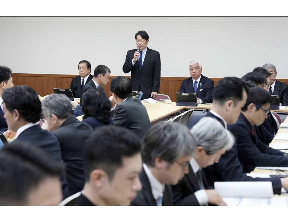 Giappone, svolta storica con la revoca del veto all’export di armi letali