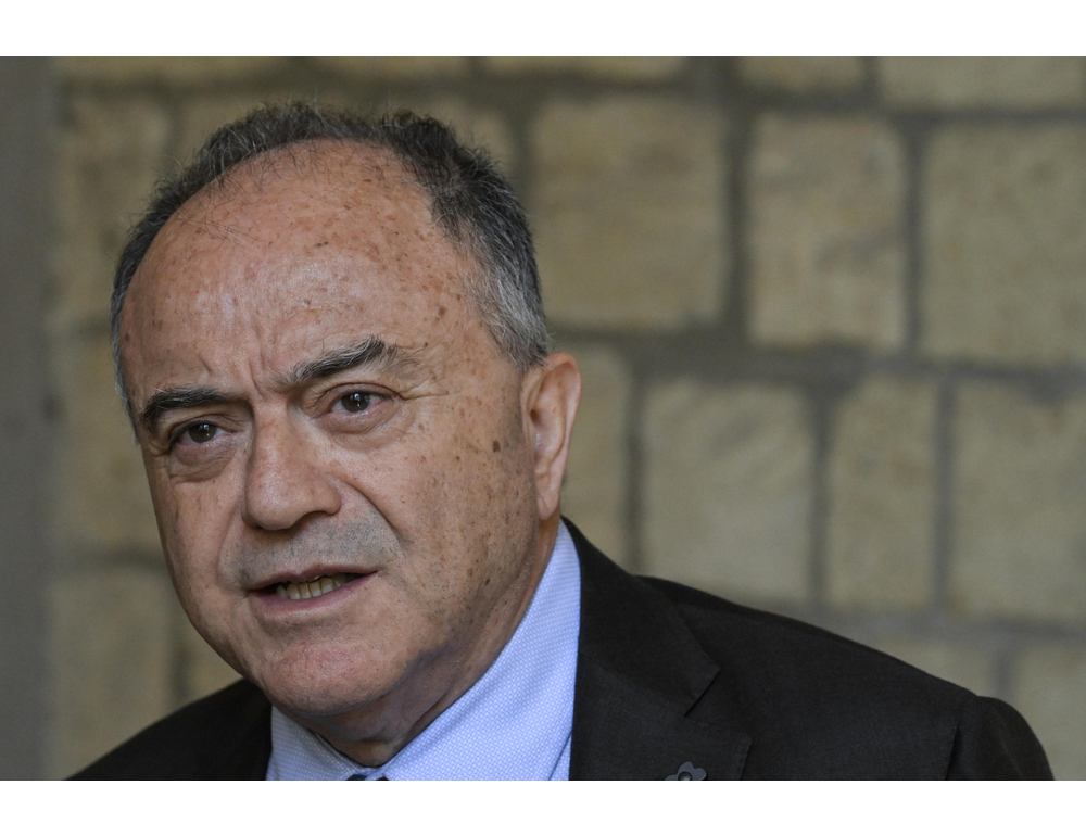 "Parliamo dello stesso sistema che lo ha nominato procuratore aggiunto"