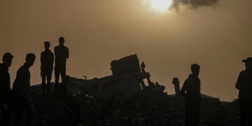 Respingendo le richieste degli Stati Uniti e di Israele