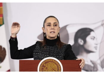 La presidente Sheinbaum si congratula con Laura Fernández per la vittoria