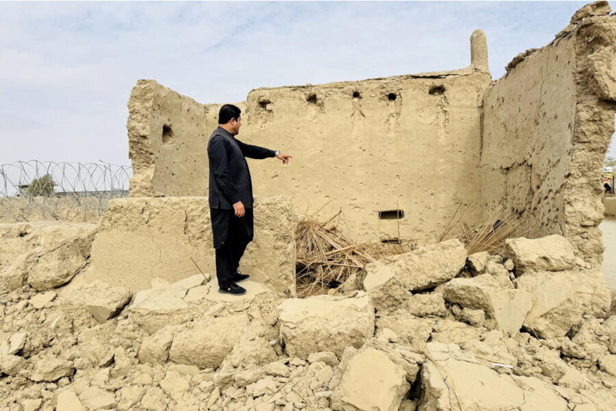 'Colpiti sette campi e nascondigli terroristici'