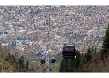 Interrogato a Milano nega tutto