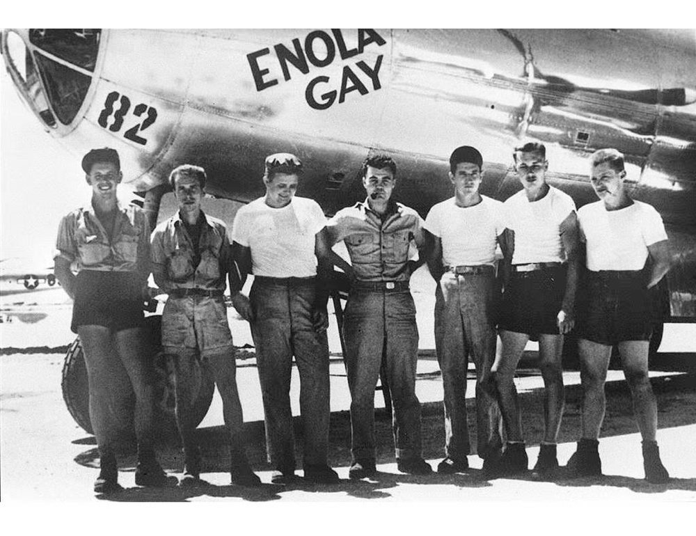 In vendita per 950 mila dollari il diario del co-pilota dell’Enola Gay