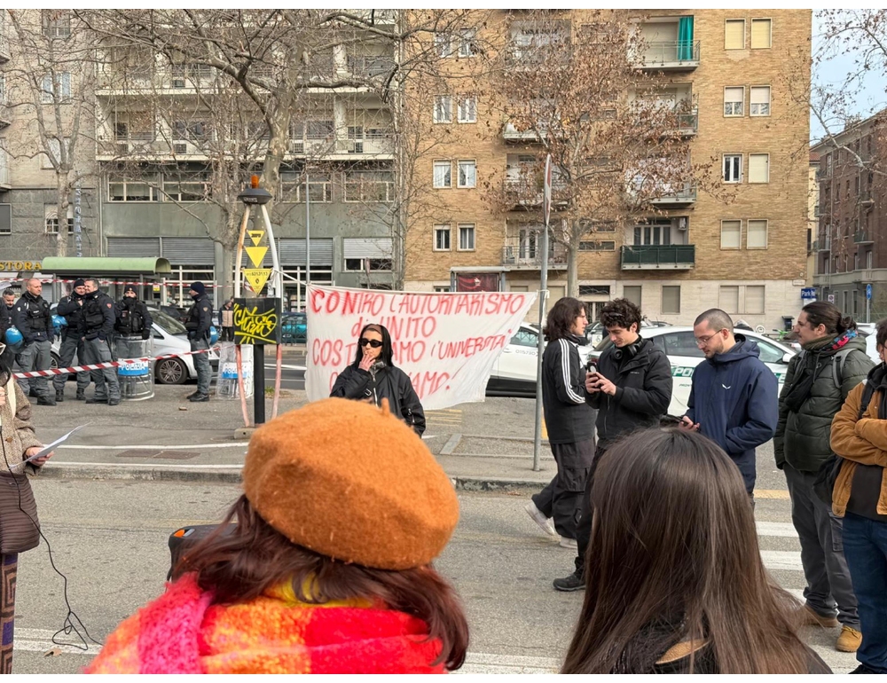 Inaugurazione dell’anno accademico UniTo, protesta dei collettivi