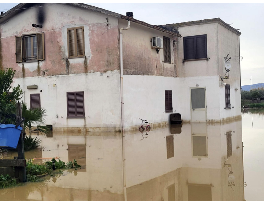 Stesso avviso della Protezione civile regionale riguarda anche martedì