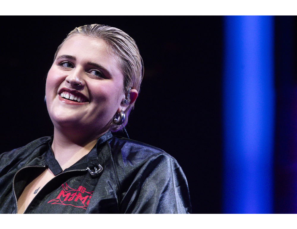 Iran: BigMama a Dubai, sono terrorizzata, sentiamo i missili