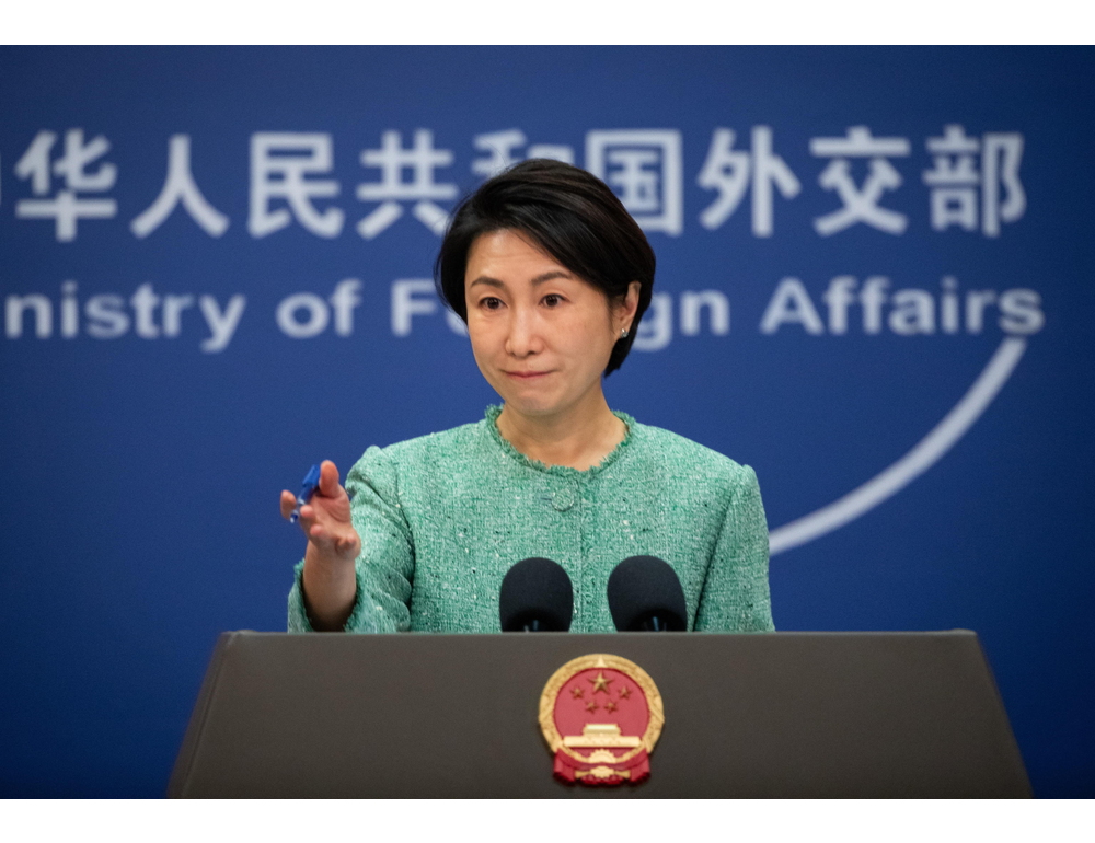 La Cina ai suoi cittadini, ‘evacuate il prima possibile dall’Iran’