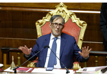 Appello presidente del Senato: "Si trovi presto soluzione positiva"