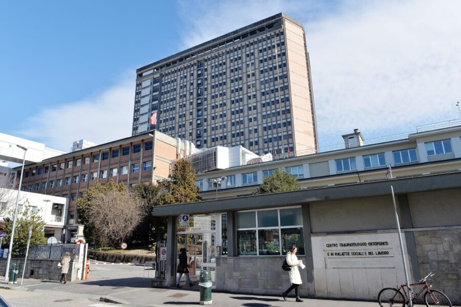 Atterrato l'elicottero da Zurigo