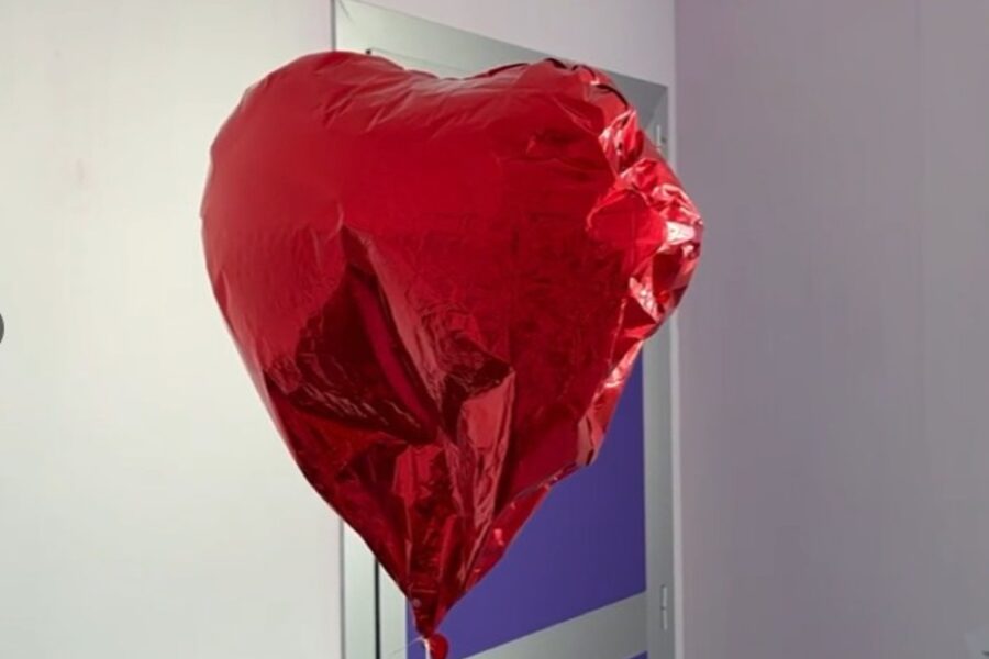 La madre della quindicenne: "Non vedeva l'ora di tornare in Italia"