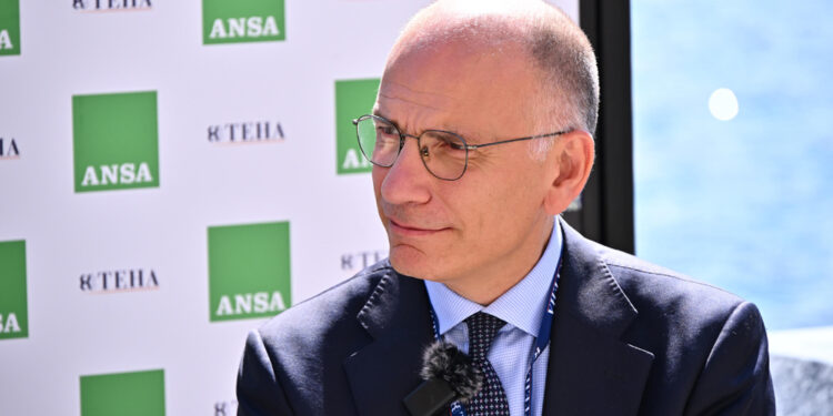 Secondo fonti l'ex premier li ha invitati a 'un percorso chiaro'