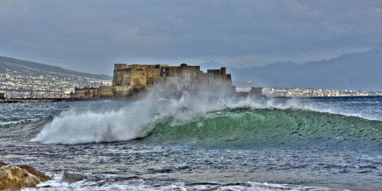 Quasi sospesi gli aliscafi
