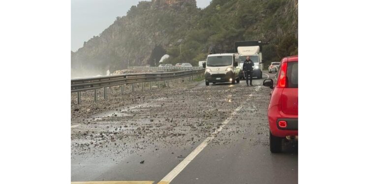 Chiuse strade a Camerota