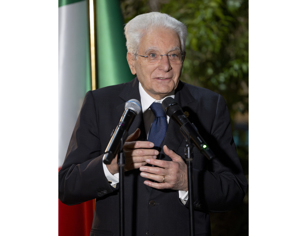 Mattarella, dobbiamo riconsegnare ai ragazzi di Crans-Montana una vita piena