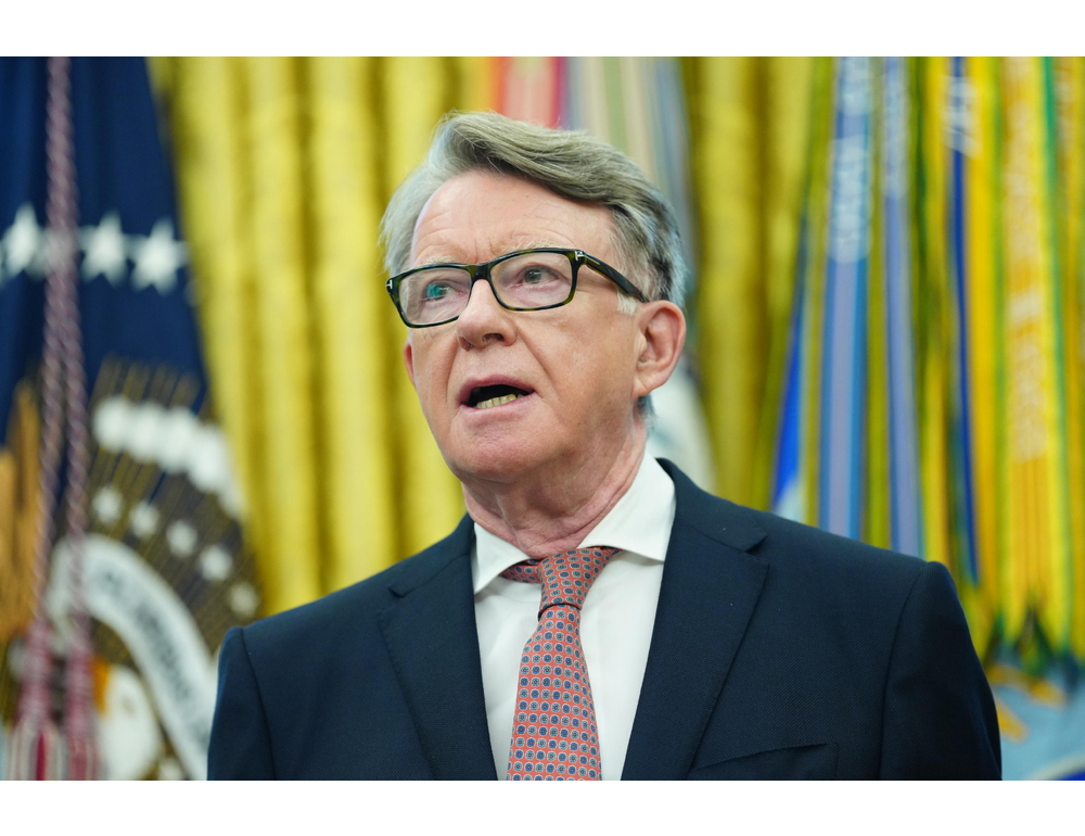 Media Gb, ‘l’ex ambasciatore Mandelson voleva fuggire ai Caraibi’