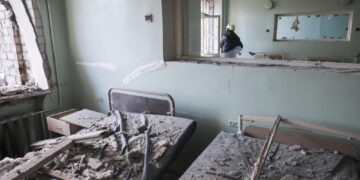 Lancio di missili e droni