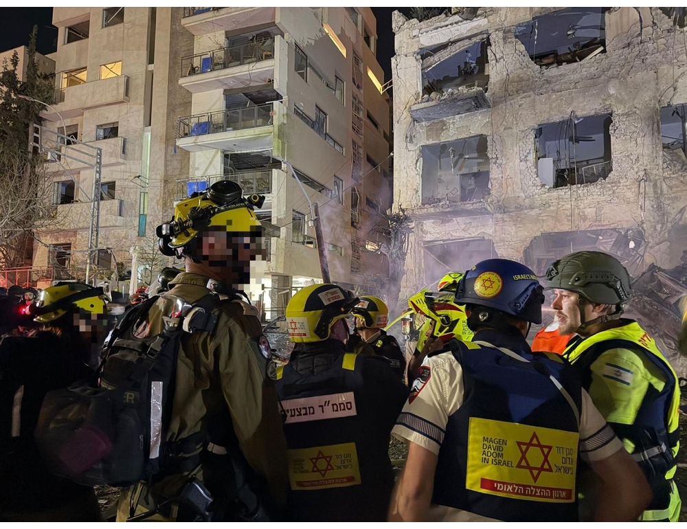 Media, ‘un morto a Tel Aviv per gli attacchi missilistici dell’Iran’