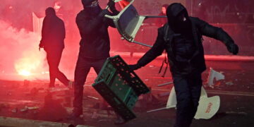 La premier incontrerà all'Ospedale Molinette l'agente Calista