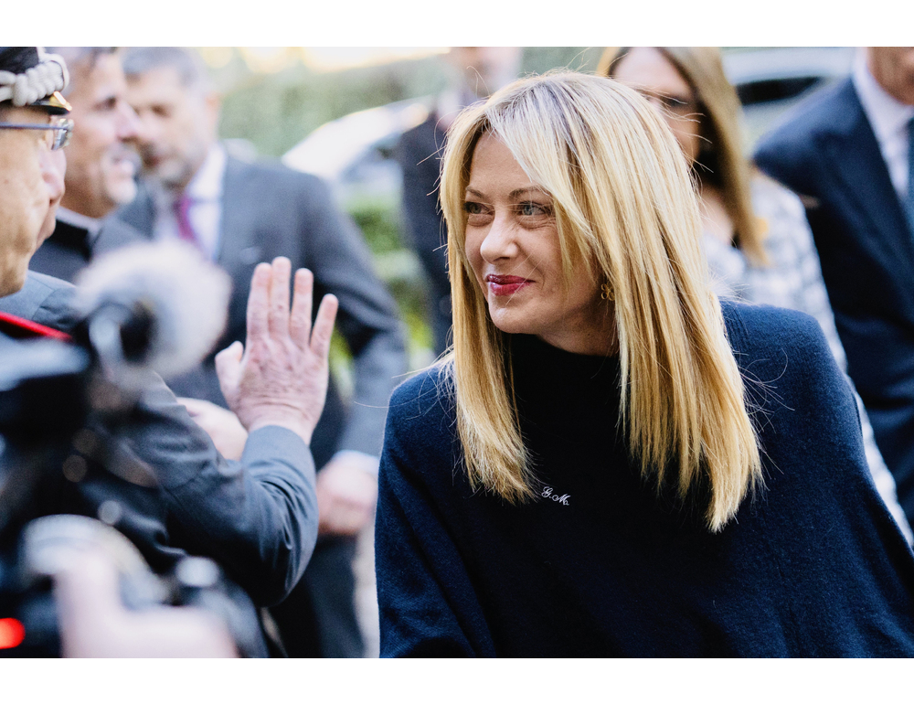 Ma il governo continuerà con determinazione a fare rispettare le regole