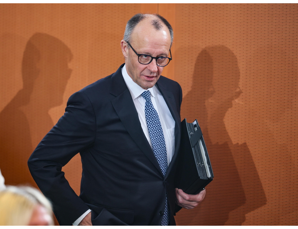 Merz, Parigi mira a un supercaccia di cui Berlino non ha bisogno