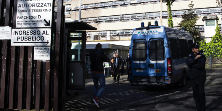 In uno dei filoni della maxi indagine della Procura di Roma