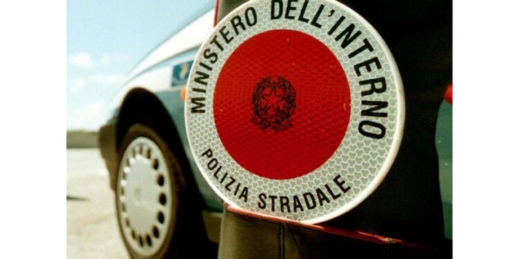 Ricoverato e piantonato in ospedale