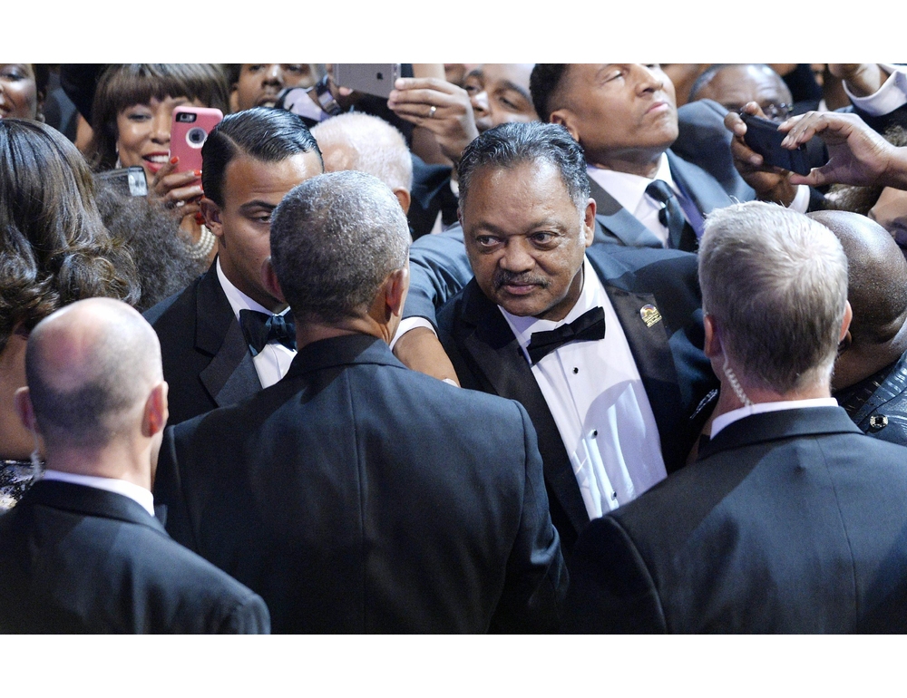 Omaggio dell'ex presidente al primo afro-americano candidato alla Casa Bianca