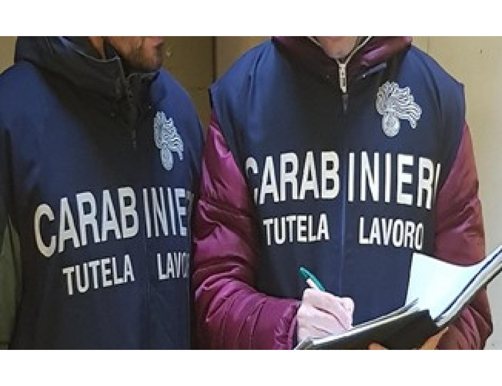 Operaio investito da esplosione quadro elettrico, grave ma non in pericolo di vita