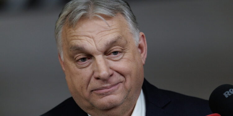 Il premier conferma di aver ricevuto l'invito da Trump