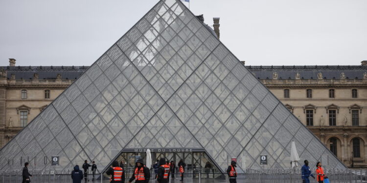 Ancora guai nel museo più grande al mondo