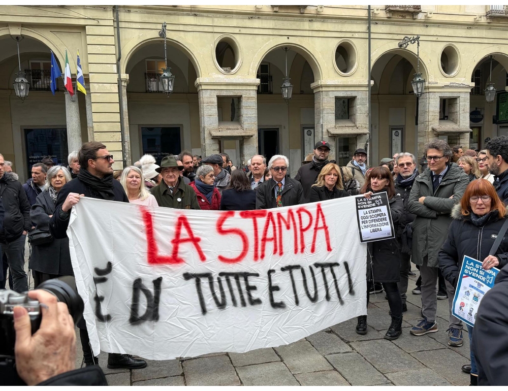 Presidio giornalisti La Stampa a Torino, ‘150 anni di storia non sono in vendita’