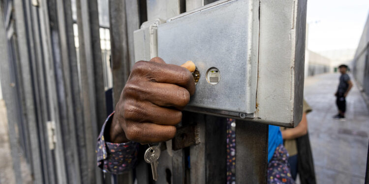'Ostacolati soccorsi in mare