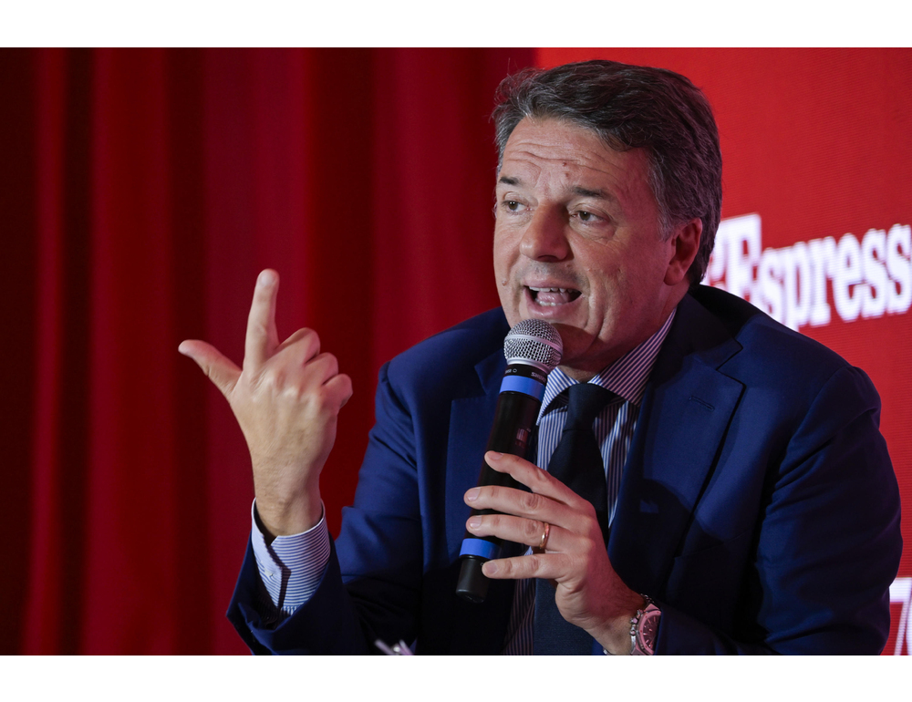 Renzi, Meloni resta zitta anche dopo la bocciatura dei dazi