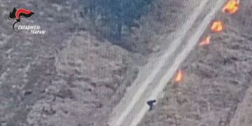 Incendio nel Trapanese