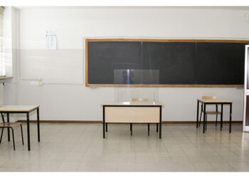 L'episodio potrebbe risalire al 31 gennaio. A scuola docenti 'sconvolti e basiti'