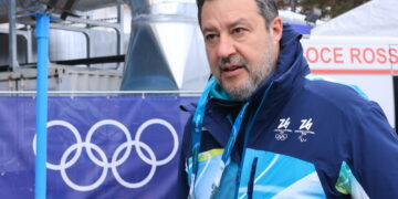 E pubblica su X l'intervista del procuratore di Napoli sul referendum