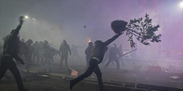 "Askatasuna centro sociale violento"