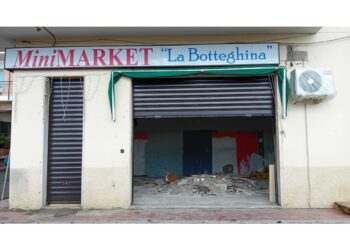 Esercizi commerciali e balneari alla prese con il ripristino e con criticità di liquidità