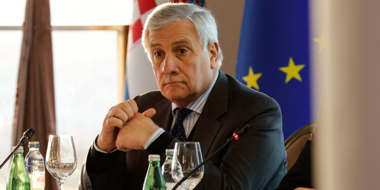 'Miglior antidoto per bloccare estrema sinistra dal riportare violenze nelle strade'