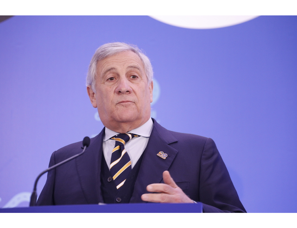 Tajani sente Delcy Rodriguez