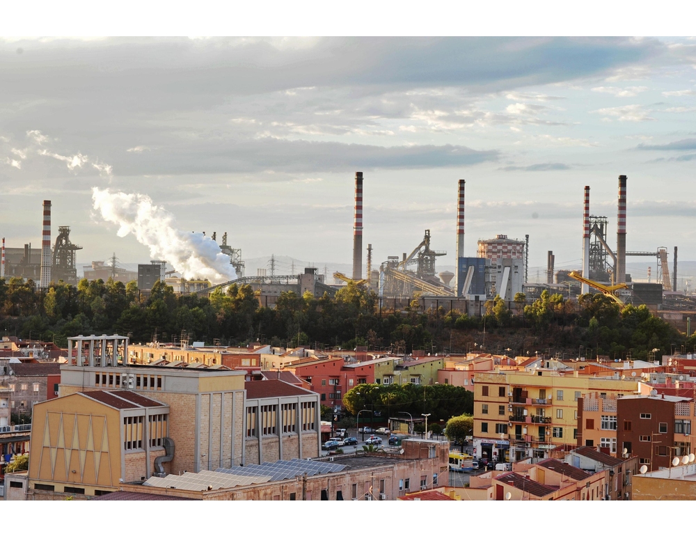 Tribunale, ‘sospendere attività stabilimento Ilva per rischi su salute’