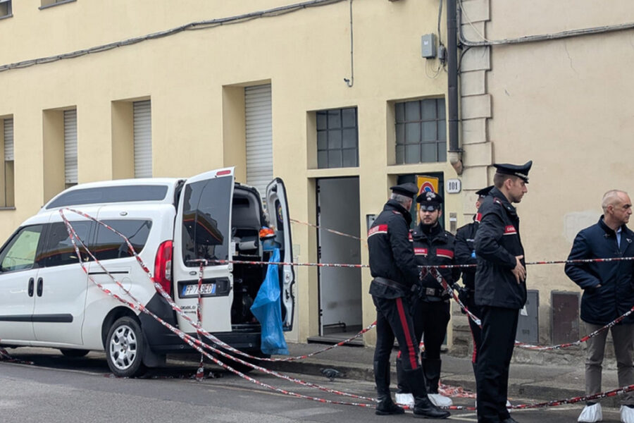 In un'abitazione in una zona periferica della città
