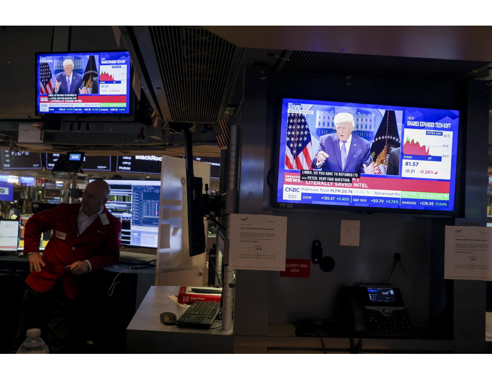 Usa, domani stop alla riscossione dei dazi dichiarati illegali da Corte suprema