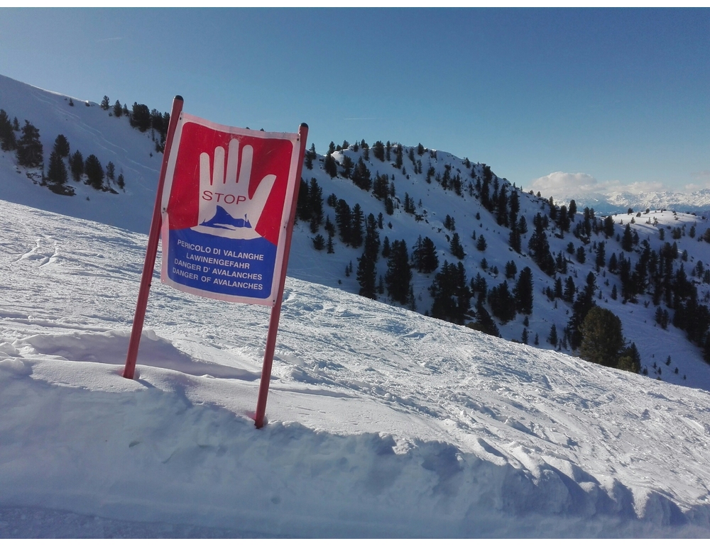 Valanga a St. Anton in Tirolo, sale a tre il bilancio delle vittime