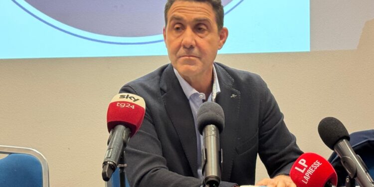 L'annuncio della presidente Metsola a Strasburgo