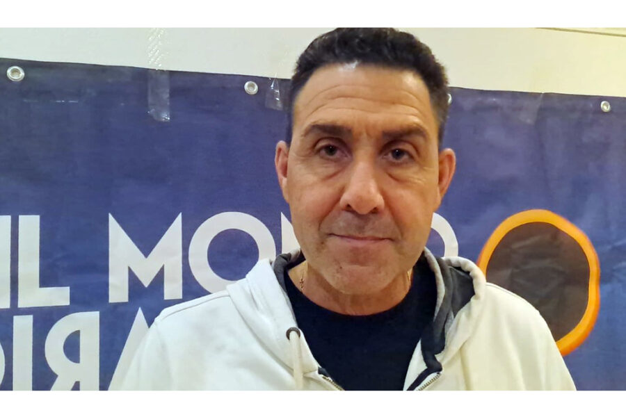 Il 24 conferenza stampa al Pe con il generale e l'ultradestra di Esn