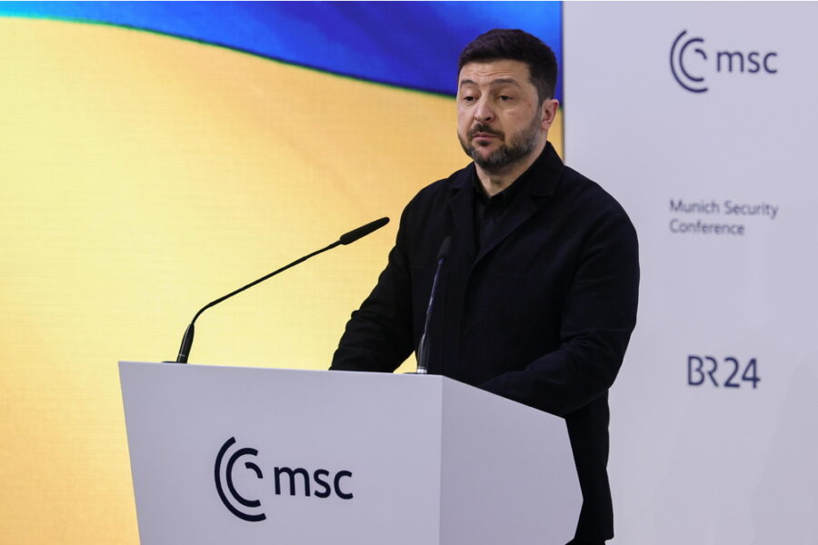 ANSAZelensky-Mosca-ha-lanciato-420-droni-e-39-missili-nella-notte